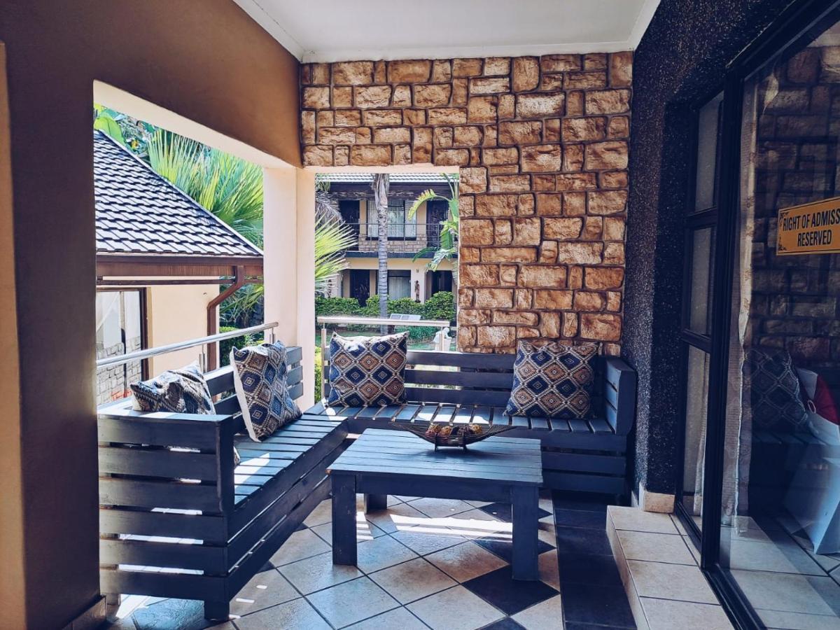 Ecotel Premier Lodge & Conference Centre Benoni Esterno foto