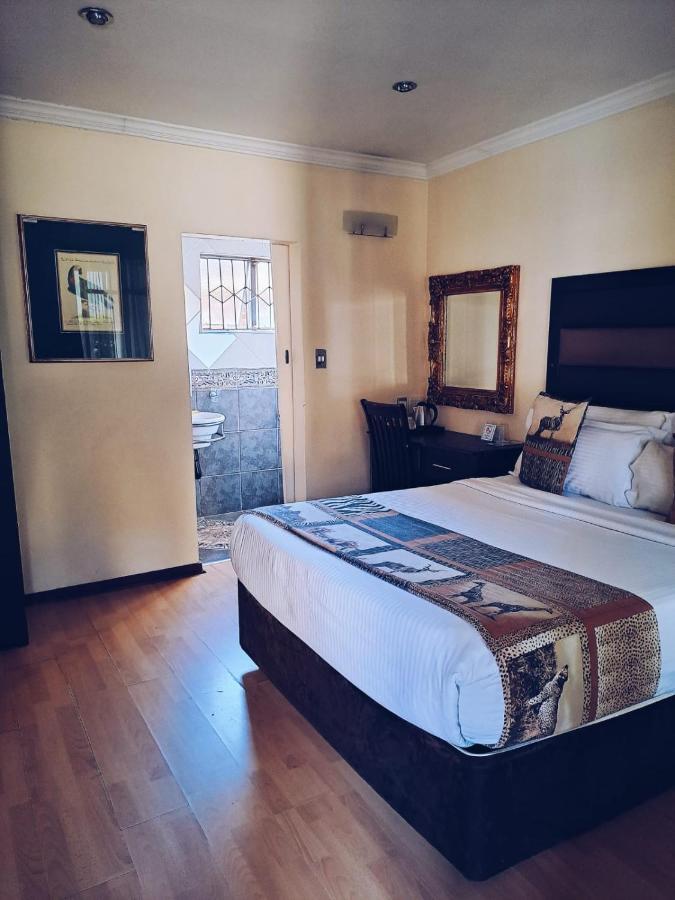 Ecotel Premier Lodge & Conference Centre Benoni Esterno foto