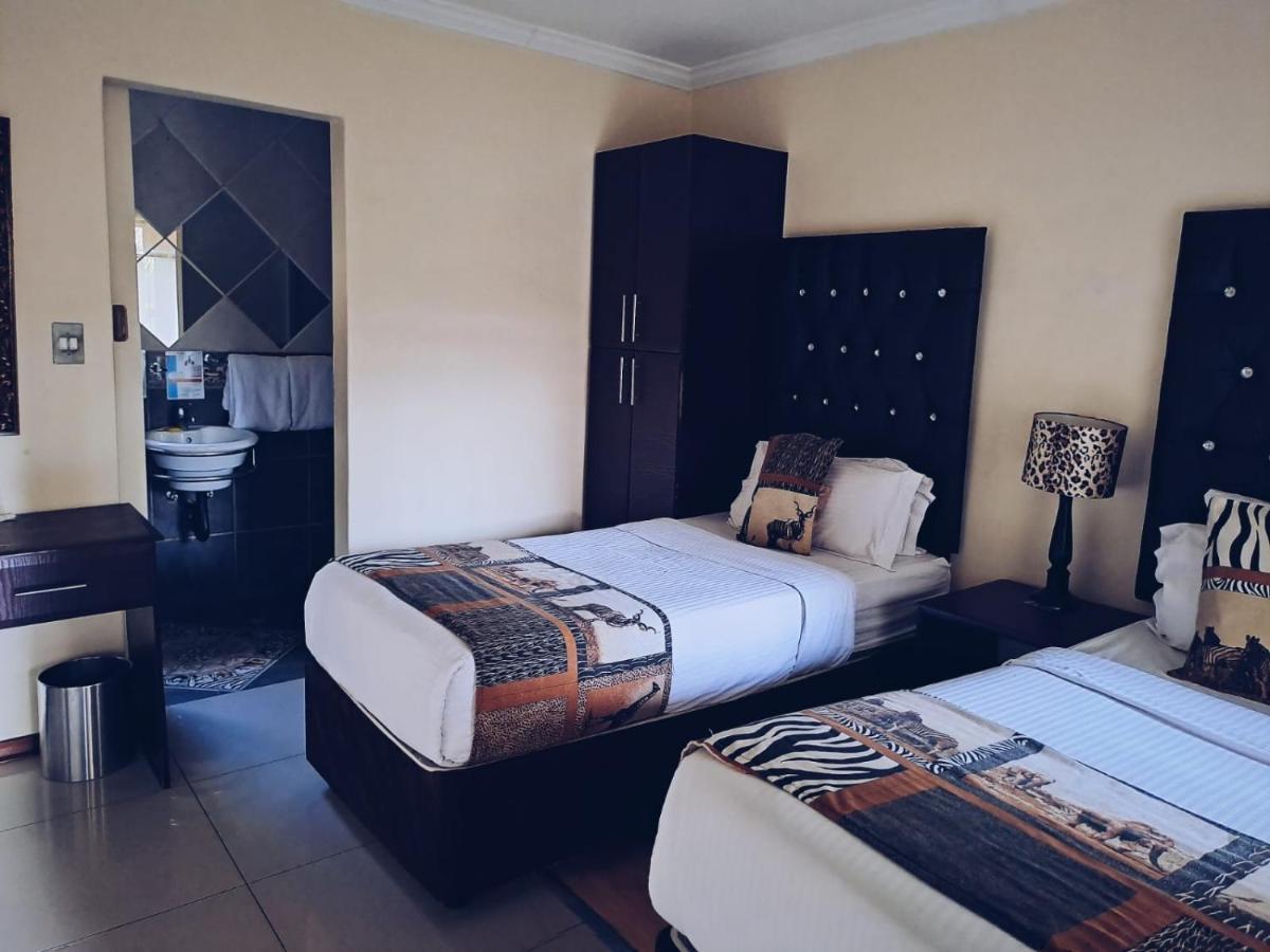 Ecotel Premier Lodge & Conference Centre Benoni Esterno foto