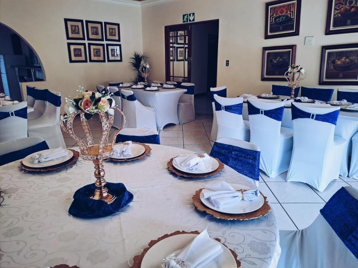 Ecotel Premier Lodge & Conference Centre Benoni Esterno foto