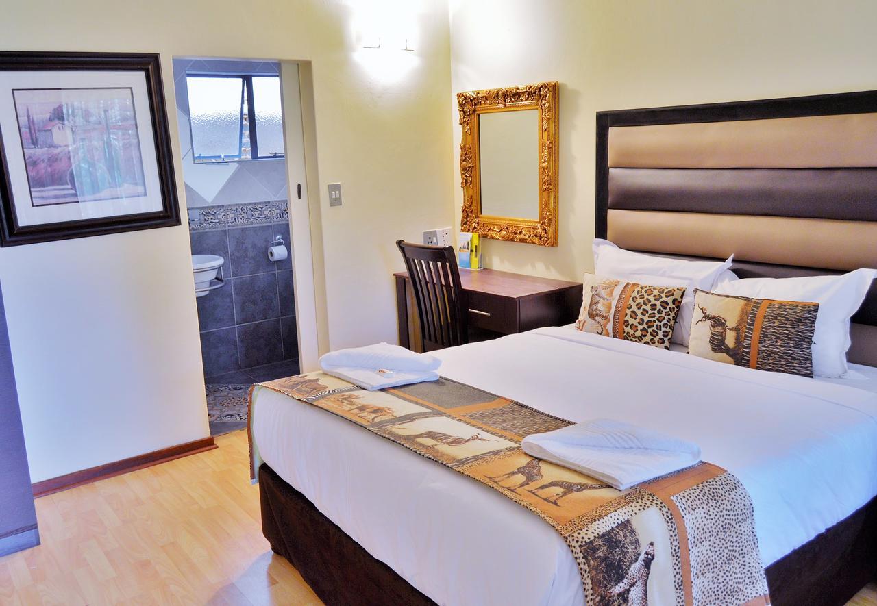 Ecotel Premier Lodge & Conference Centre Benoni Esterno foto